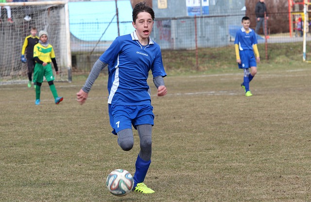 更是社会对 更是社会对