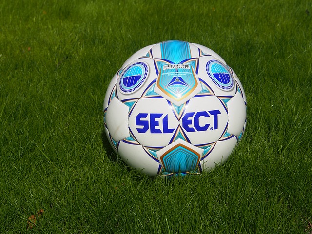 都灵的对决 都灵的对决